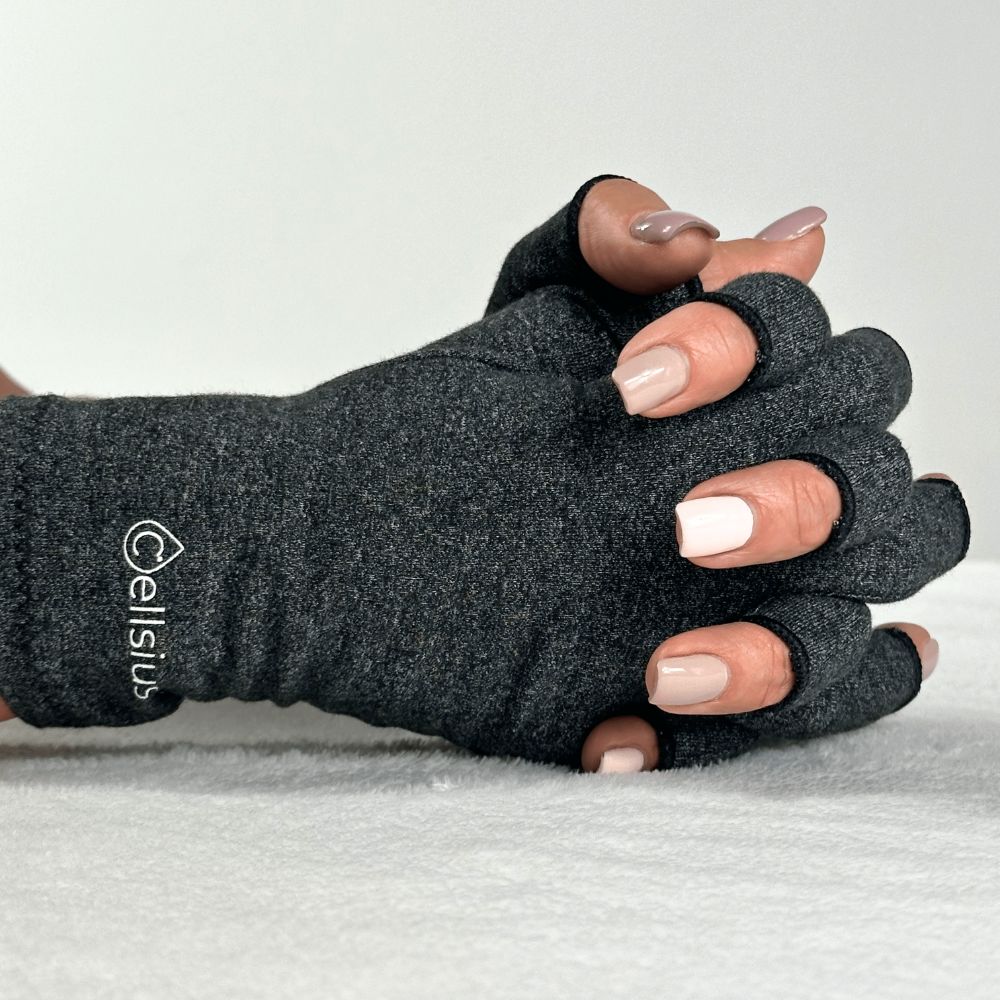 Gants de Mobilité Cellsius - Libérez vos mains de la douleur - FR - CELLSIUS.